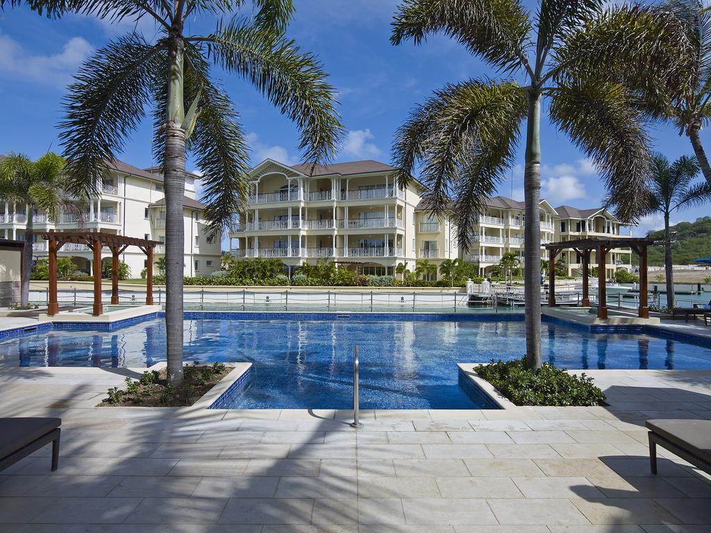 The Landings Resort And Spa - All Suites Гроз-Иле Экстерьер фото